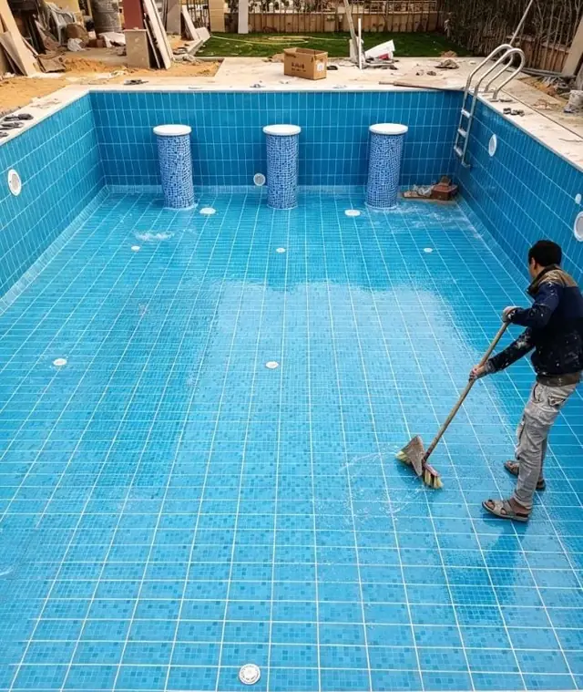 Final cleaning before filling and handover