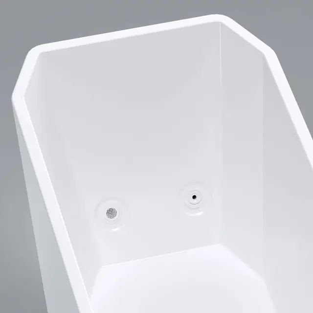 Cold-plunge tub interior with circulation inlets